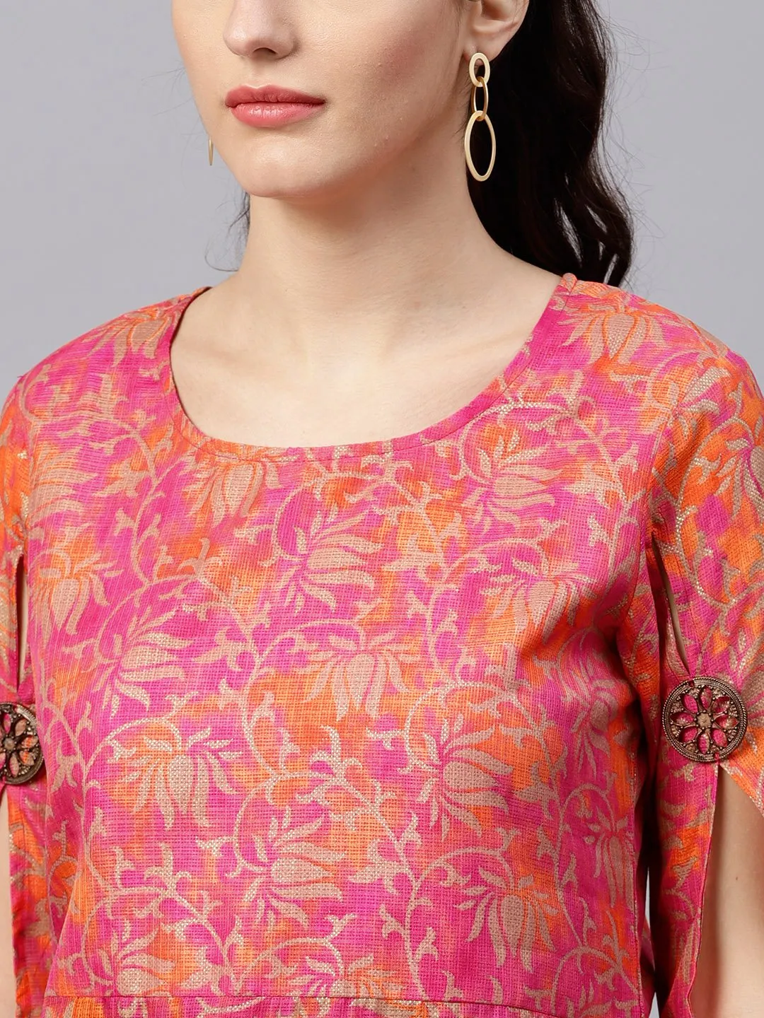 Floral Printed Round Neck 3/4Th Sleeve With A Slit Assymetric Kurta With Solid A-Line Skirt With Gota Detailing